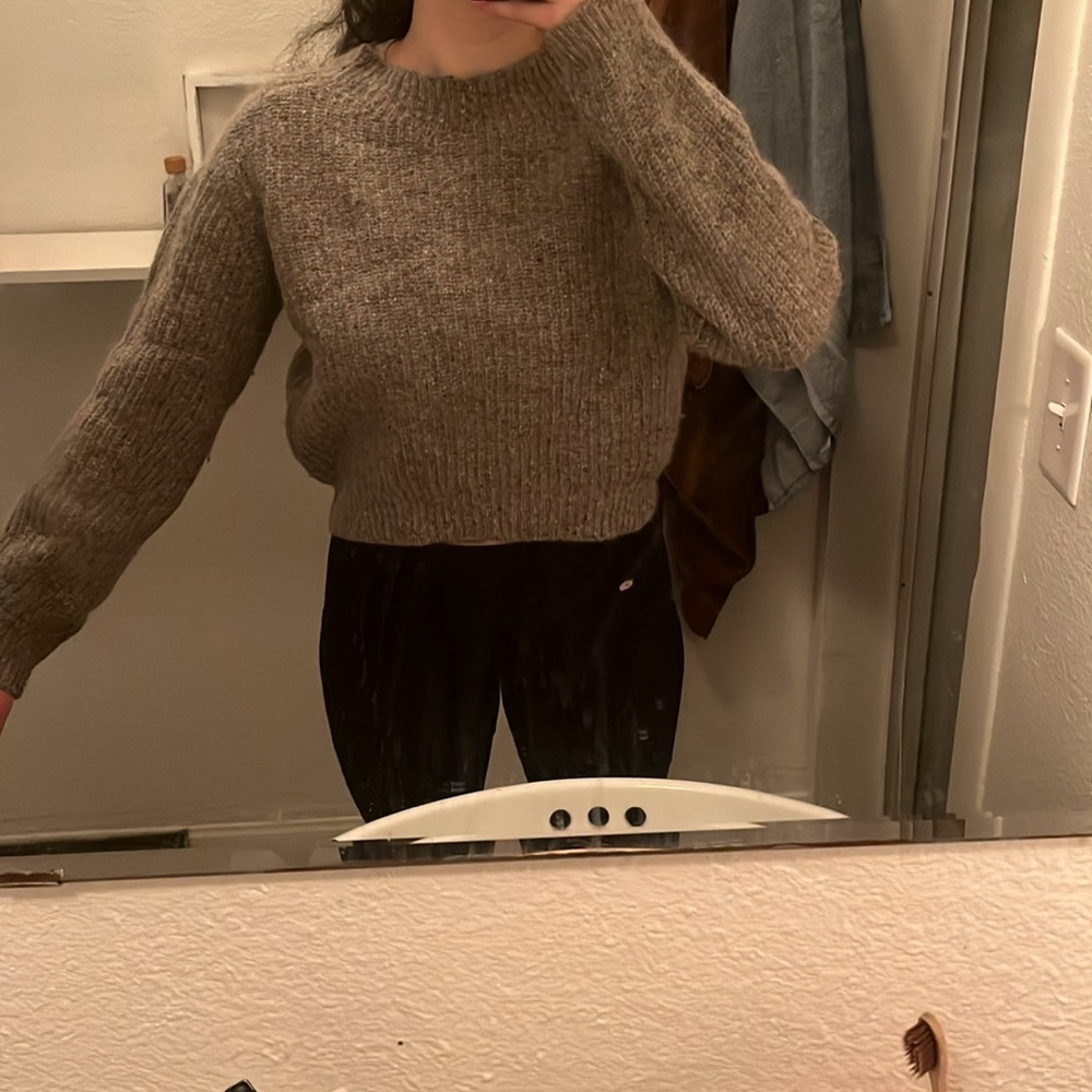COPY - Barely worn Vince salt and pepper brown almost off the shoulder crop swe…